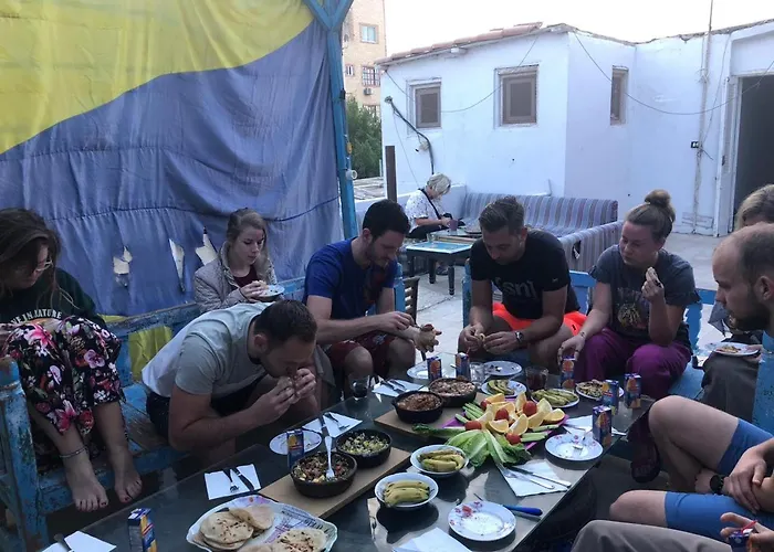 Hana Not For Egyptian Hostel